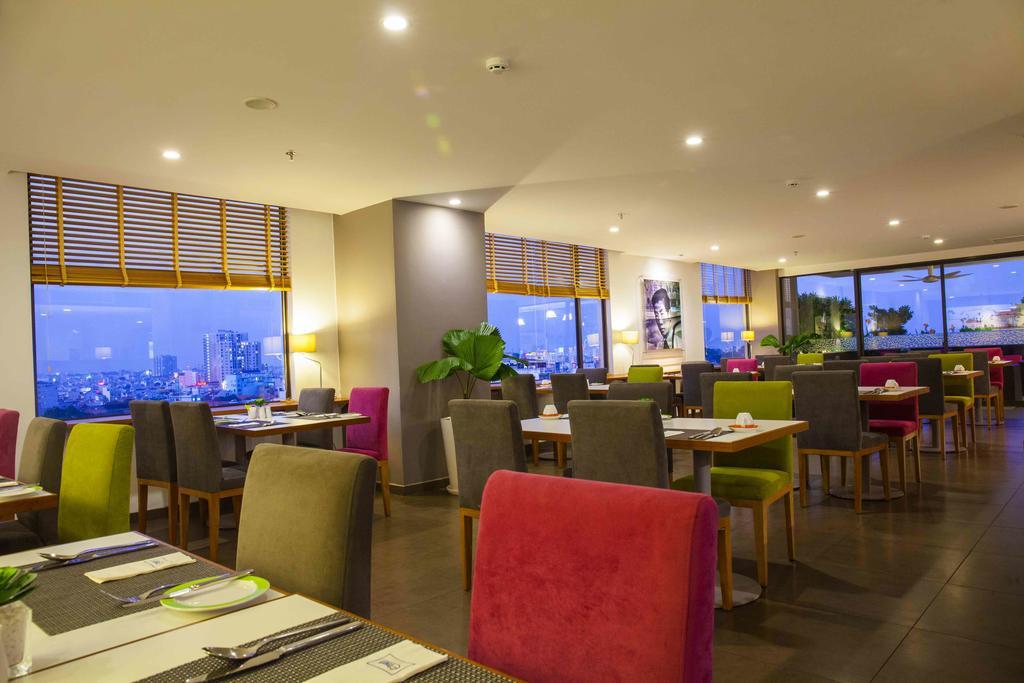 Emm Hotel Saigon Ho Chi Minh City Bagian luar foto